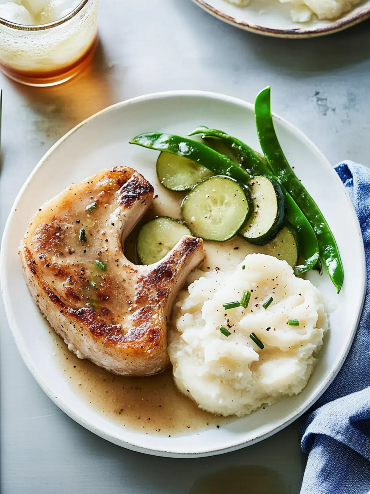 Schweinemedaillons mit Kartoffel-Gemüse-Stampf