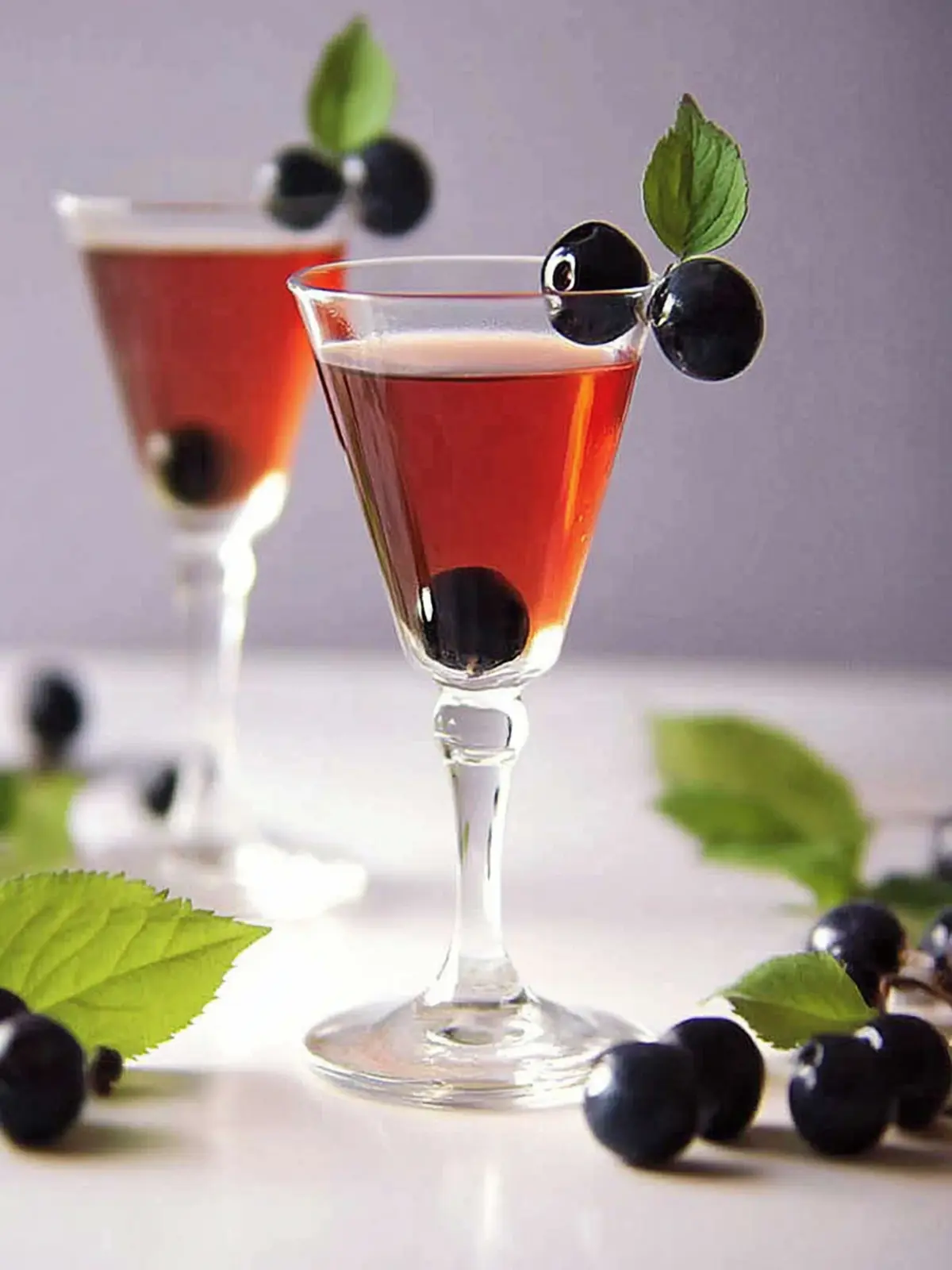 Cocktail mit Crème de Cassis